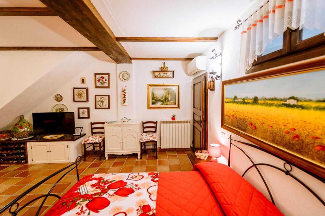 Appartamento Il Papavero Rosso โกรเซตโต ภายนอก รูปภาพ